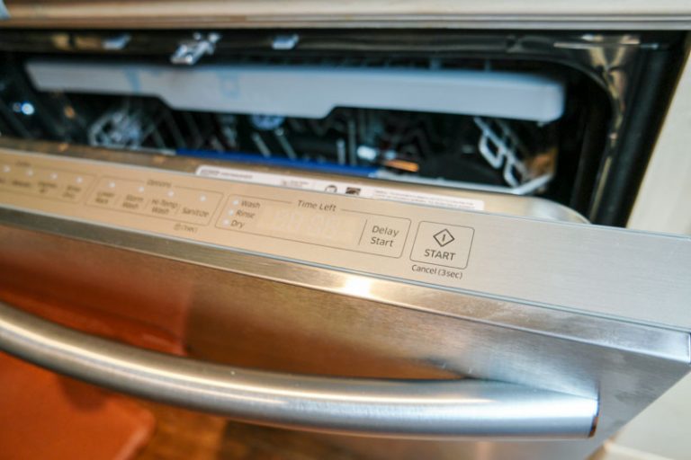 Dishes Dry Faster with Samsung StormWash 7050 Dishwasher Consumer Queen