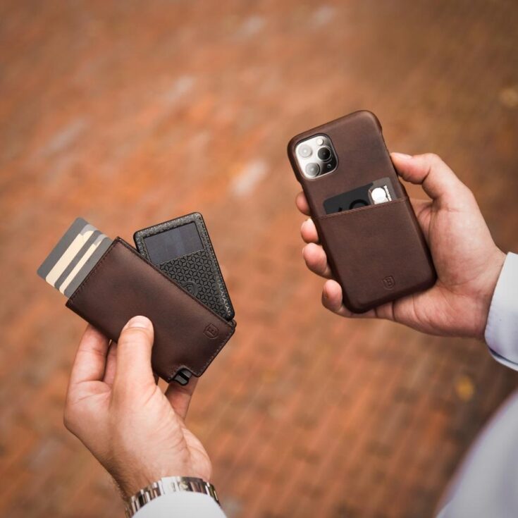 Image for Ekster Leather Phone Cases