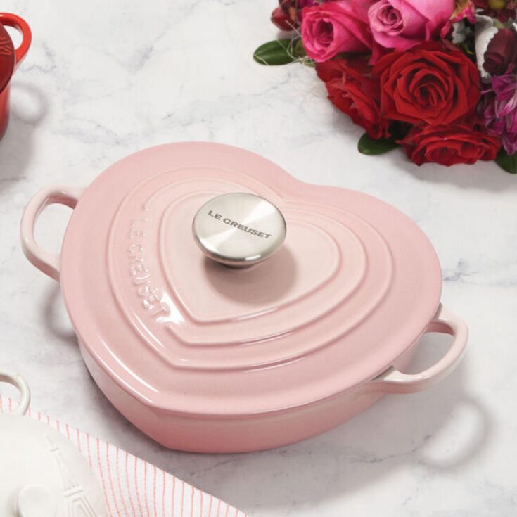 Image for Traditional Shallow Heart Cocotte - Le Creuset