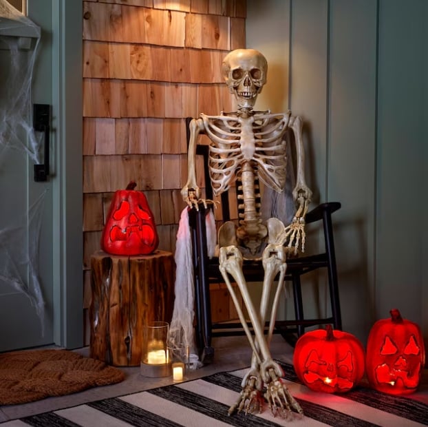 Halloween decor