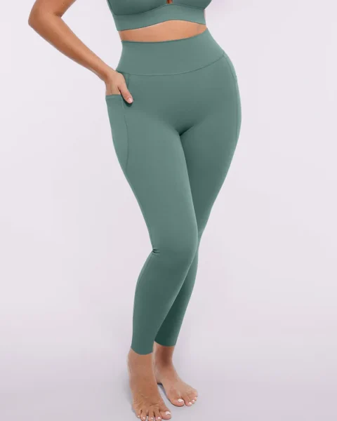 Shapellx NeoSweat®
AirSlim® Training Pocket Leggings