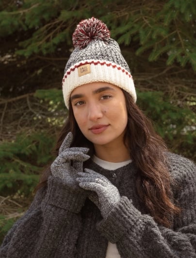 MUK LUKS beanie and gloves set