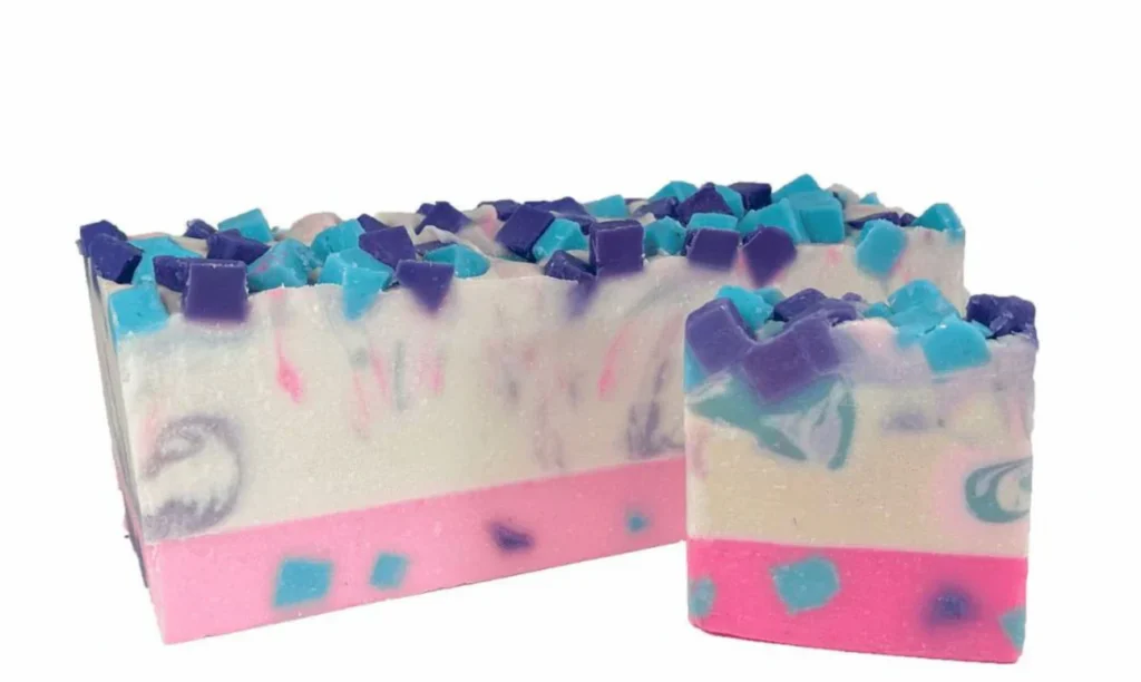 Pretty Nicky Soap Candle Valentine’s Day Gift Idea