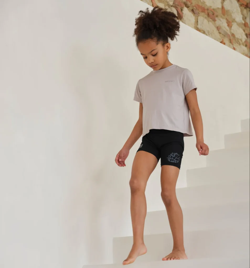 Leaf Sheep Peek-and-Discover Tee and Shorts