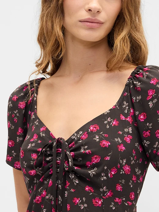 Gap Factory Sale Has Easy Spring Styles for as Low as $10 After 60% Off