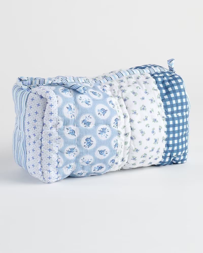 Uncharted- Strawflower Colette Cloud Quilted Tote Bag