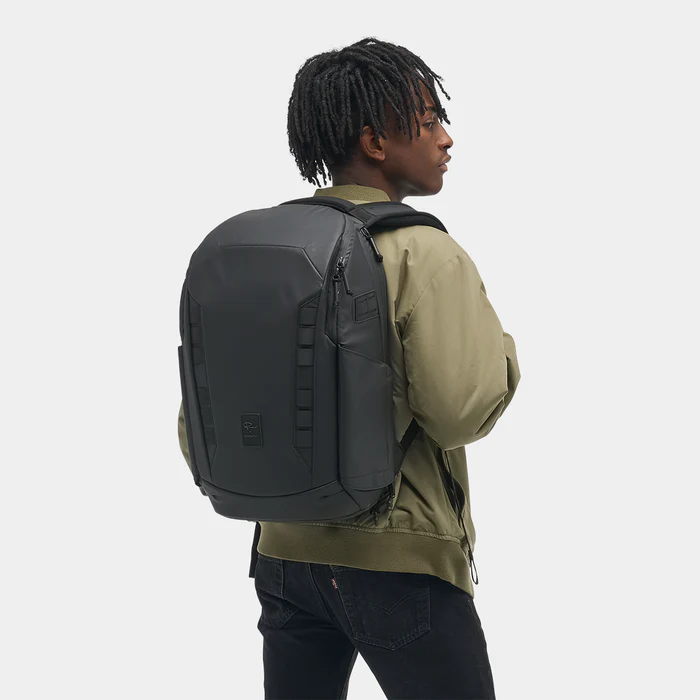 Nomatic McKinnon Camera Pack 25L